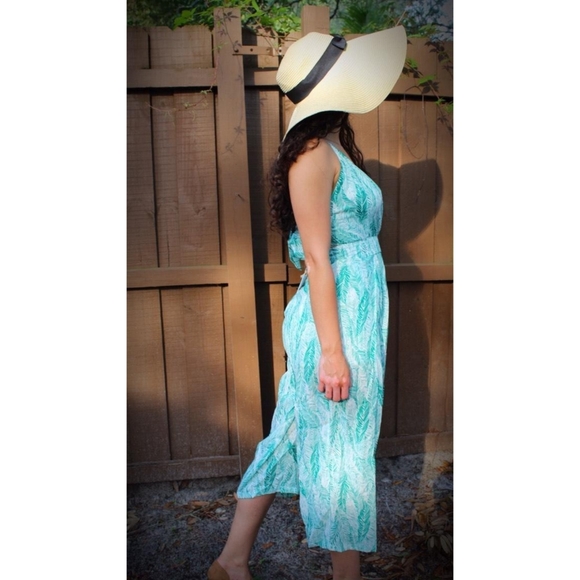 Latiste Leaf Print Tie-Back Jumpsuit - Picture 1 of 8